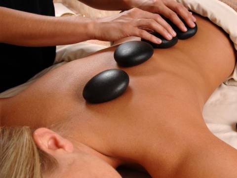 Лечебен масаж – кои са ползите за организма