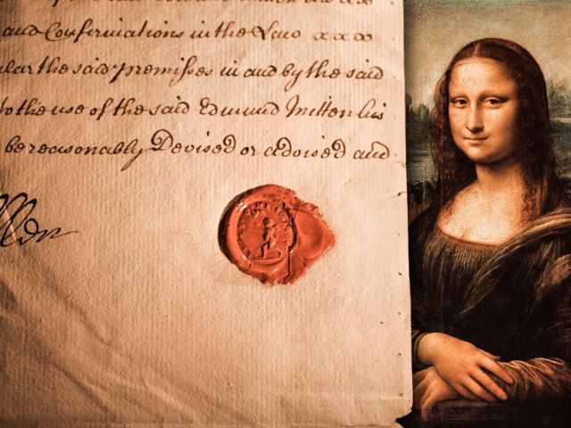 Мона Лиза и пергамент с печат