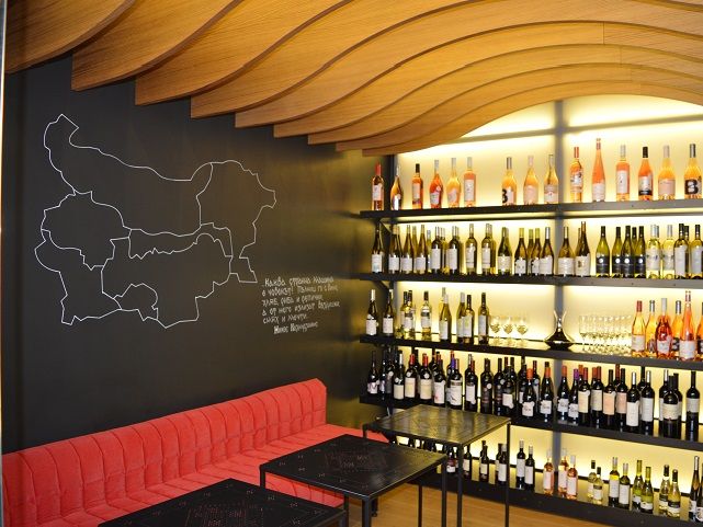 Ваучер за подарък преживяване за дегустация на 5 български вина от Gift Tube- снимка 4