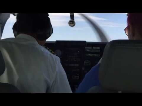 Полет над язовир Искър за трима - ваучер за преживяване